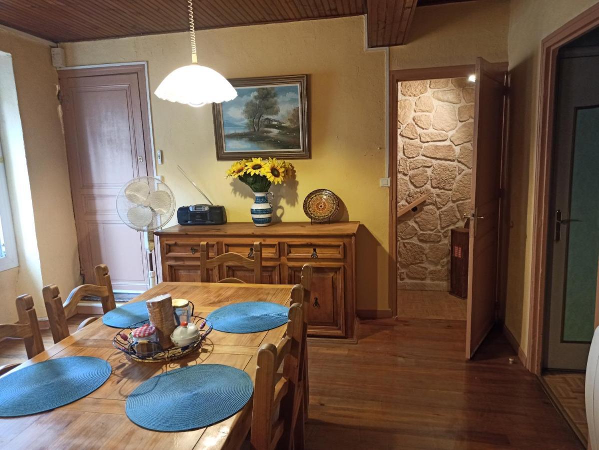 Maison Familiale Centenaire De Vigneron Montescot Εξωτερικό φωτογραφία